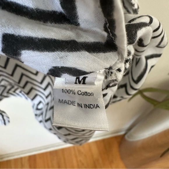 Banjanan Black and White Chevron Sleeveless Mini Dress Size M - Picture 7 of 7